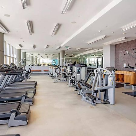 Apartmán Lovely Upscale High Rise Private Parking & Pool Los Angeles Exteriér fotografie