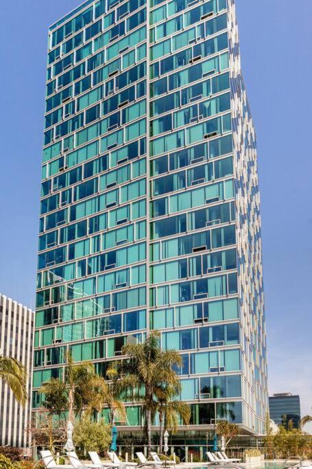 Apartmán Lovely Upscale High Rise Private Parking & Pool Los Angeles Exteriér fotografie